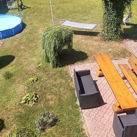 U Podnoza Kotarza Hotell Brenna Eksteriør bilde